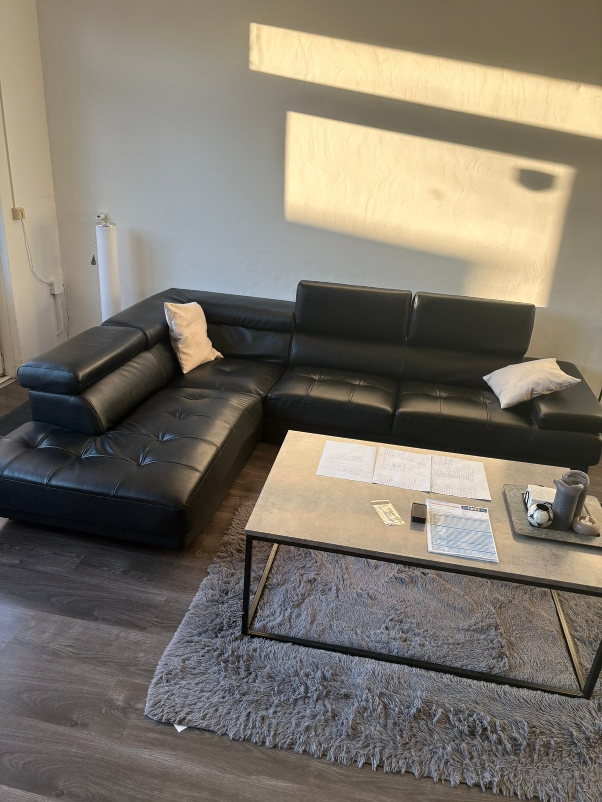 Zwarte Leren Hoekbank - Comfortabel en Stijlvol, Huis en Inrichting, Banken | Bankstellen, Ophalen, 250 tot 300 cm, Gebruikt, Hoekbank