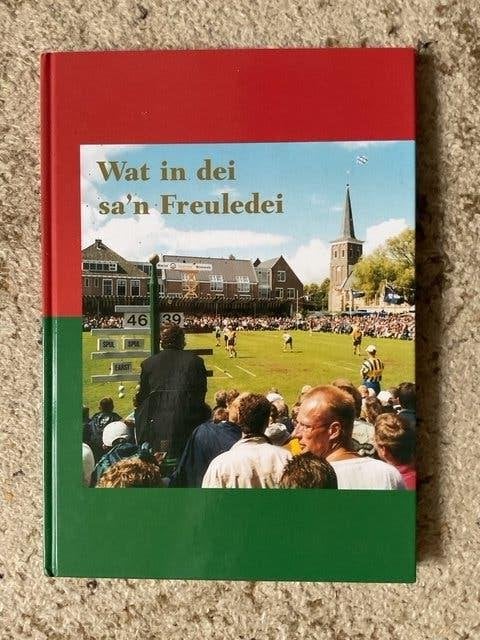 3 boeken oer it keatsen yn Fryslân, Boeken, Ophalen of Verzenden, Gelezen, Verschillende, Balsport
