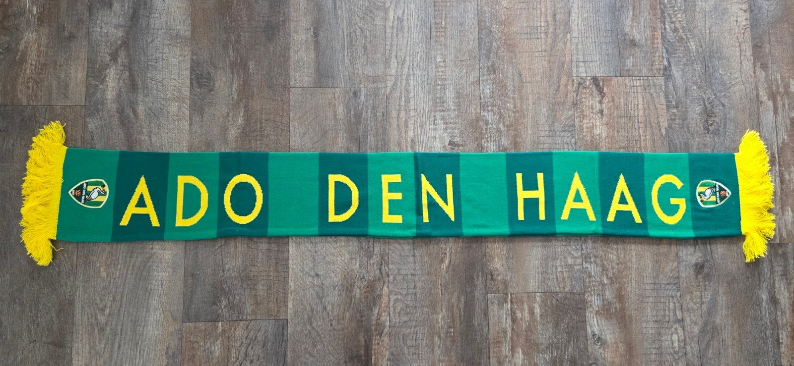 Sjaal ADO Den Haag, Verzamelen, Ophalen of Verzenden, Zo goed als nieuw, Overige binnenlandse clubs, Vaantje of Sjaal