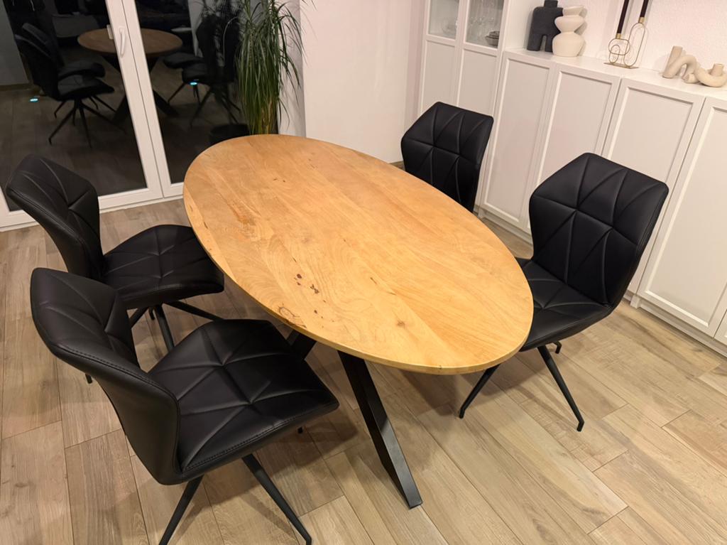 Ovale Eettafel, Ophalen, Zo goed als nieuw, 4 tot 6 stoelen