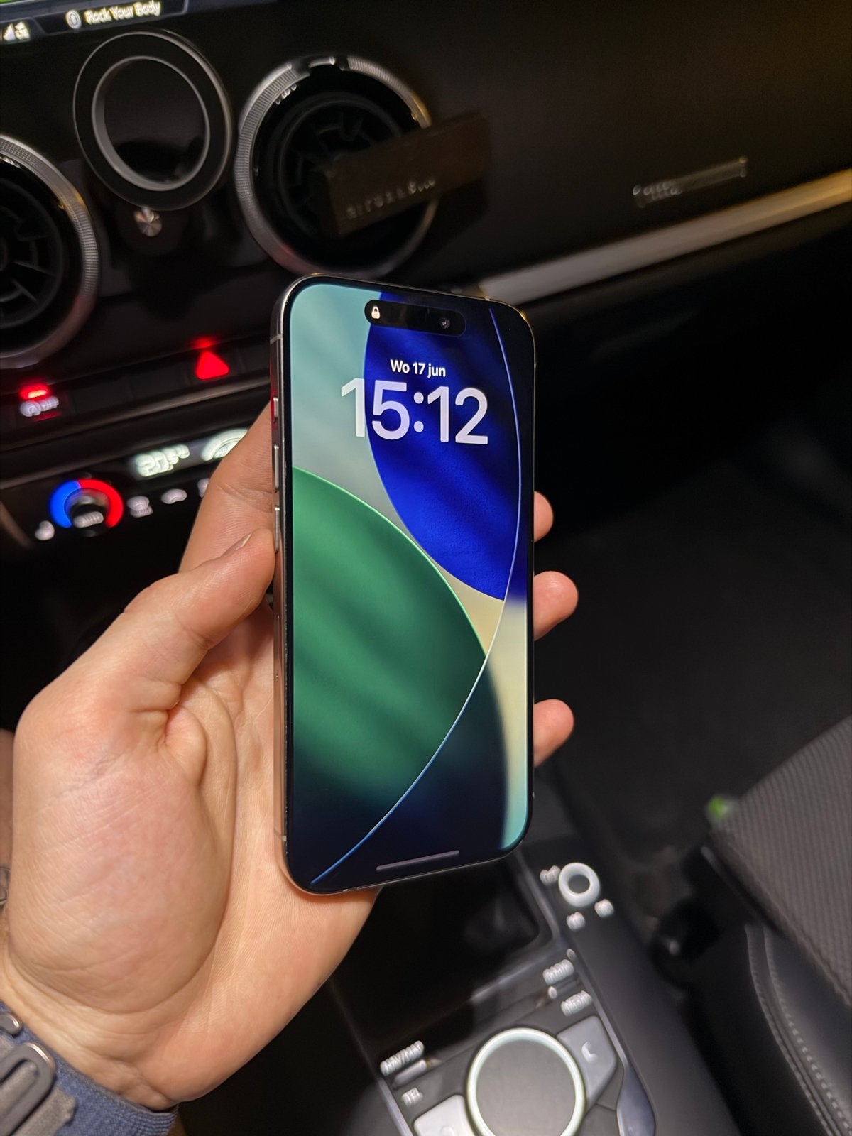 Iphone 15 pro SNEL ZIJN, Telecommunicatie, Mobiele telefoons | Apple iPhone, Wit, Zo goed als nieuw, IPhone 15 Pro, Ophalen