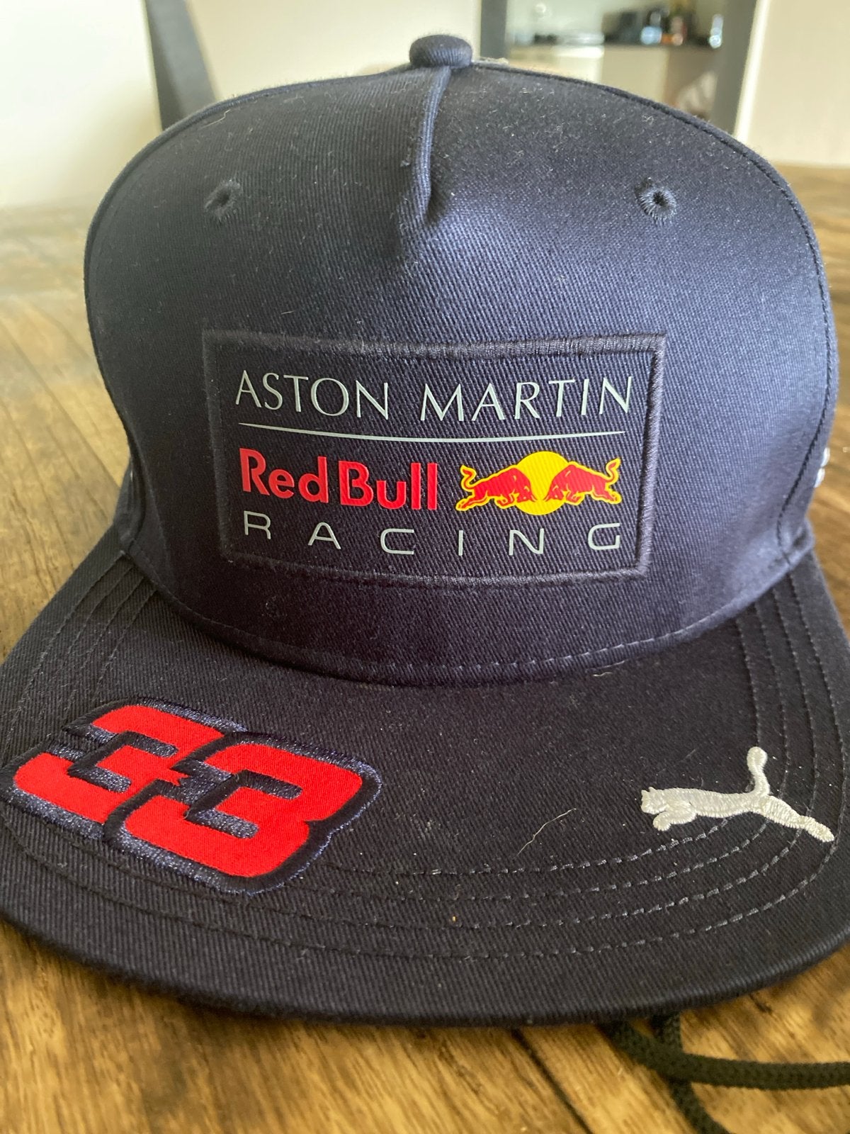Red Bull Racing Aston Martin Puma Pet 33, Kleding | Heren, Ophalen of Verzenden, Nieuw, One size fits all, Pet