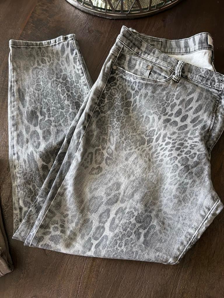 Brax Feel Good Jeans 46 met Luipaardprint - Grijs, Ophalen of Verzenden, Zo goed als nieuw, Grijs, Overige jeansmaten