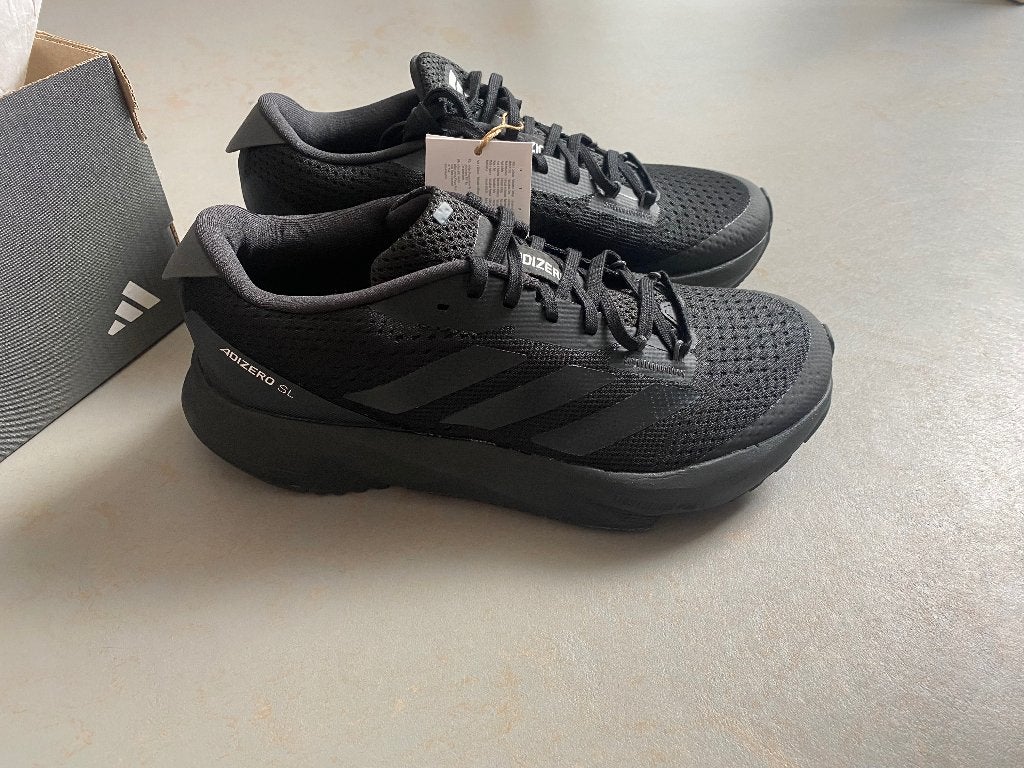 Adidas Adizero SL J hardloopschoenen maat 36 nieuw, Ophalen of Verzenden, Nieuw, Hardloopschoenen, Adidas