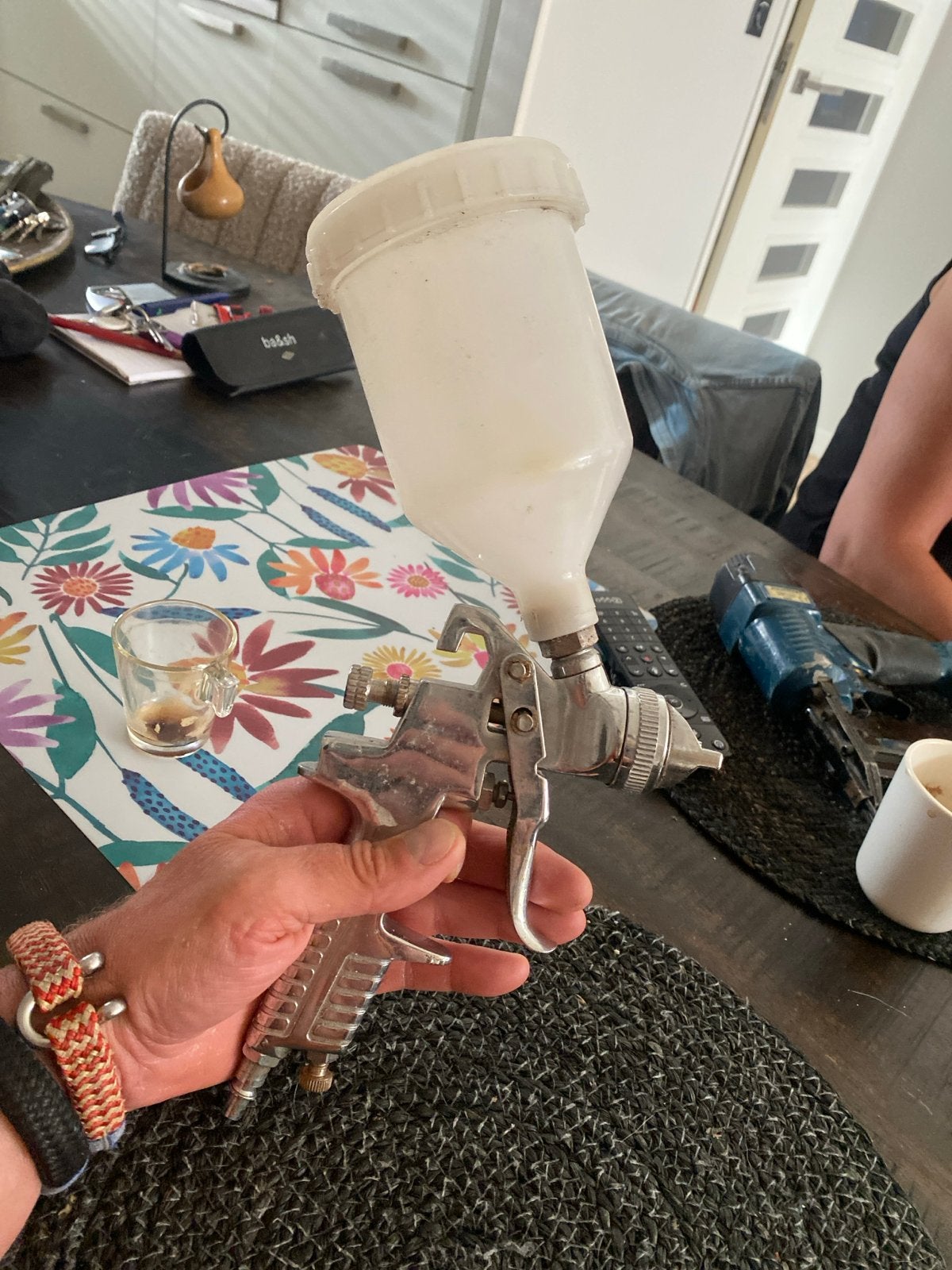 Verfspuitpistool met bovenbeker, Ophalen, Gebruikt, Verfspuit of Verfpomp