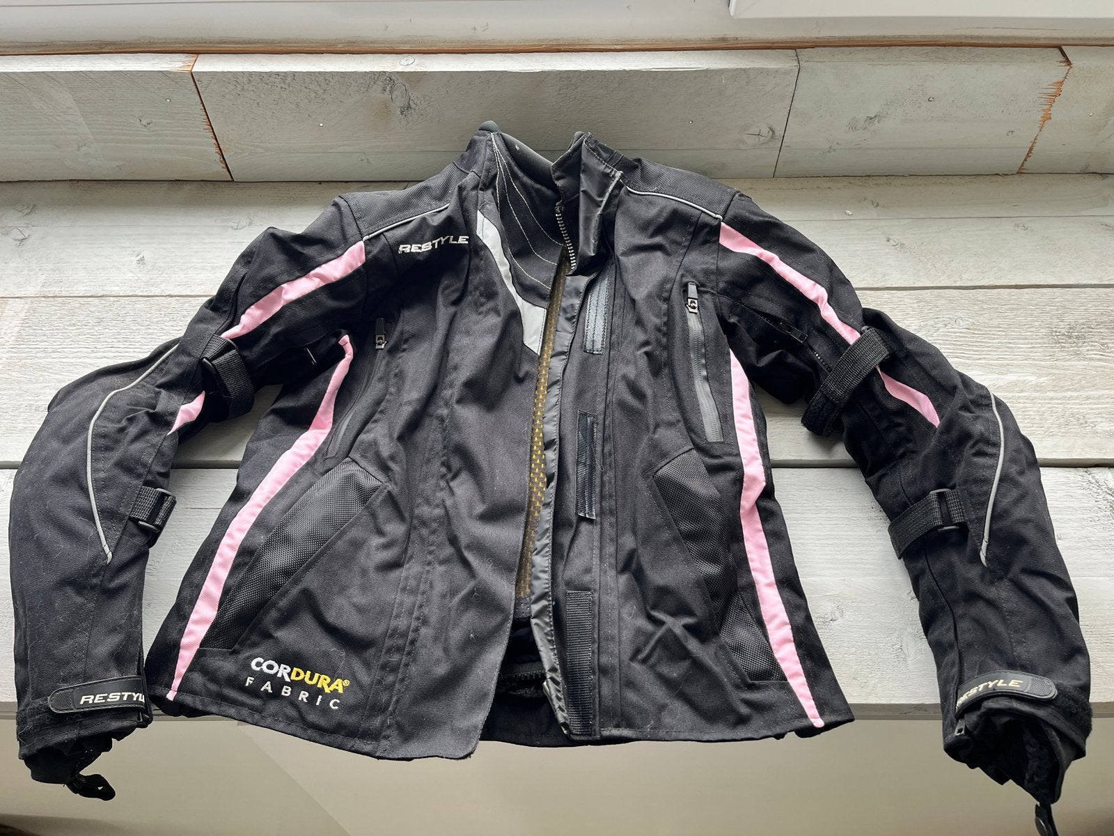 Restyle motorjas in uitstekende staat maat S, Ophalen, Tweedehands, Dames, Jas | textiel