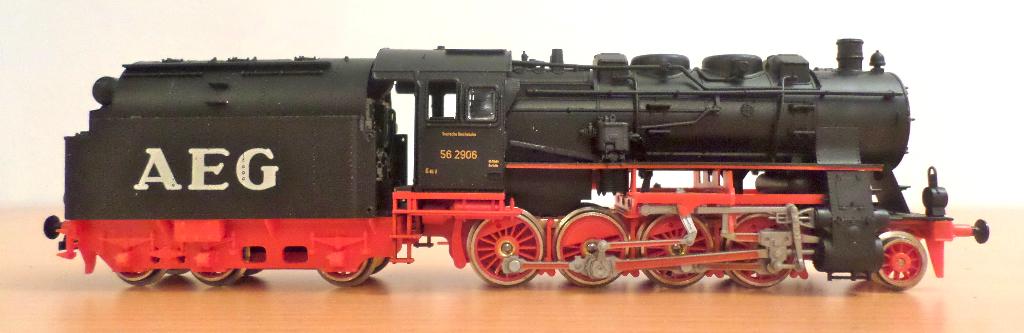 Piko: Stoomlok BR 56 2906 "AEG" van DR met kolenstoftender, Zo goed als nieuw, Gelijkstroom, Locomotief, Piko