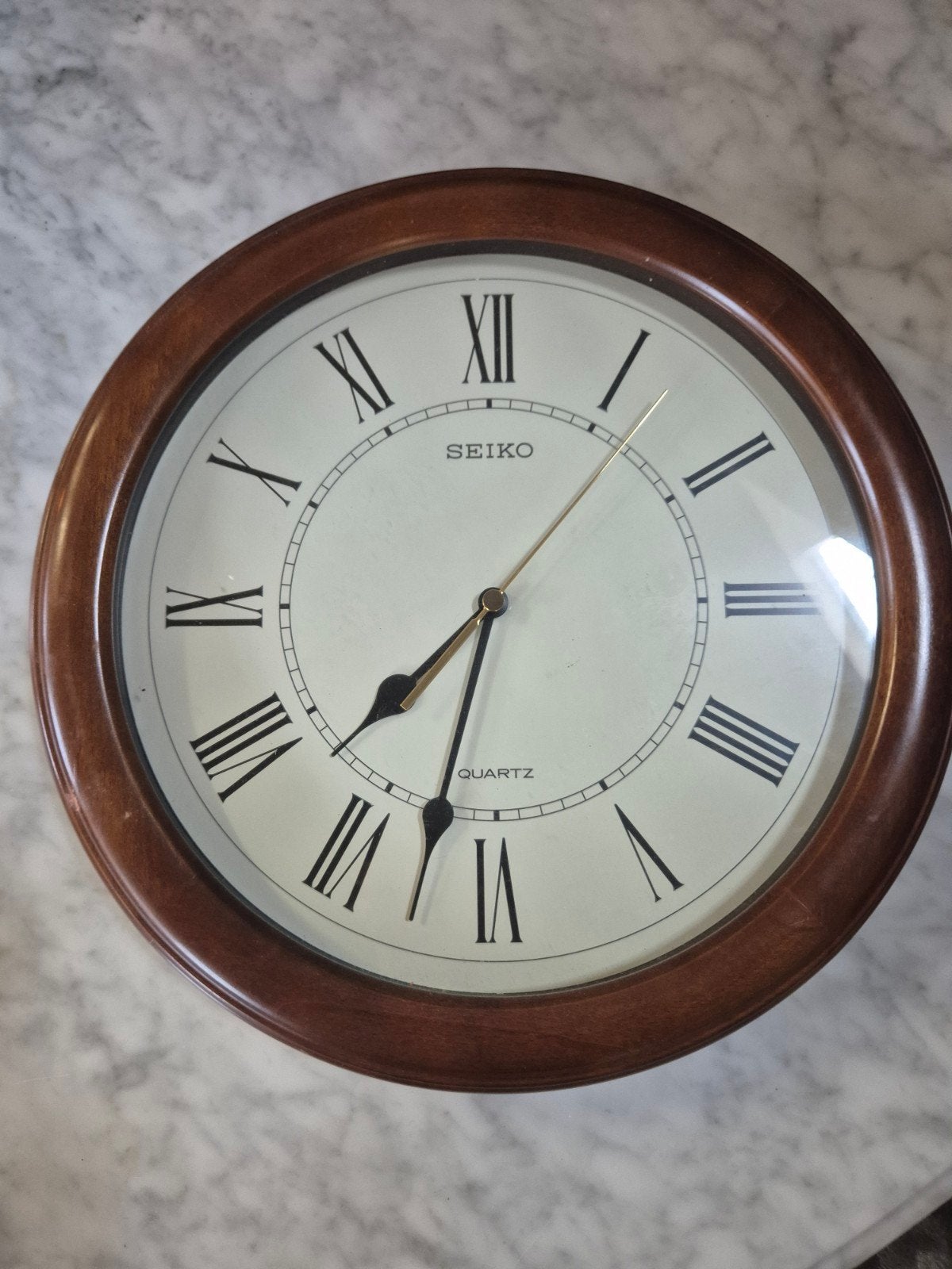 Mooie Seiko Wandklok - Klassiek Design, Huis en Inrichting, Woonaccessoires | Klokken, Wandklok, Ophalen of Verzenden, Zo goed als nieuw