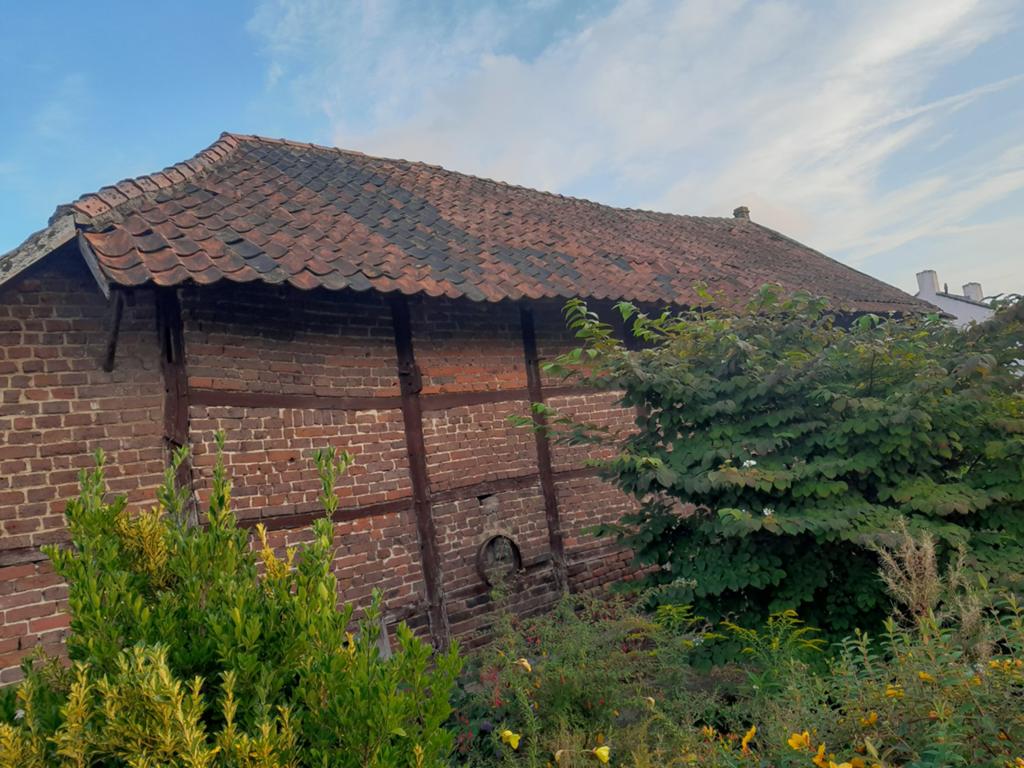 Oude holle dakpannen van 1860  bij interesse even bellen, Ophalen, Gebruikt, Steen of Klei, 15 m² of meer