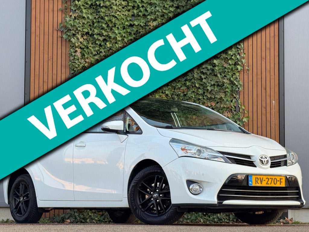 Toyota Verso 1.8 VVT-i Aspiration 7p.|AUTOMAAT|STOEL VERWRM., Auto's, Toyota, Gebruikt, 4 cilinders, 7 stoelen, Wit