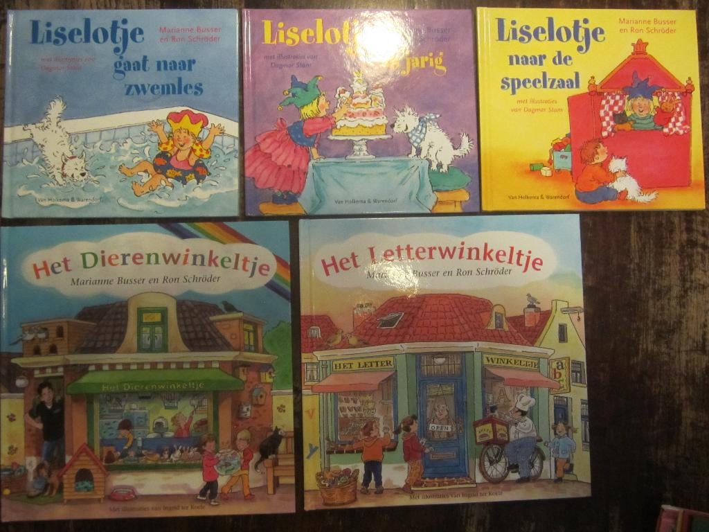 Busser 5x Letterwinkeltje/Liselotje/speelzaal/jarig/zwemles, Fictie algemeen, Jongen of Meisje, Ophalen of Verzenden, Zo goed als nieuw