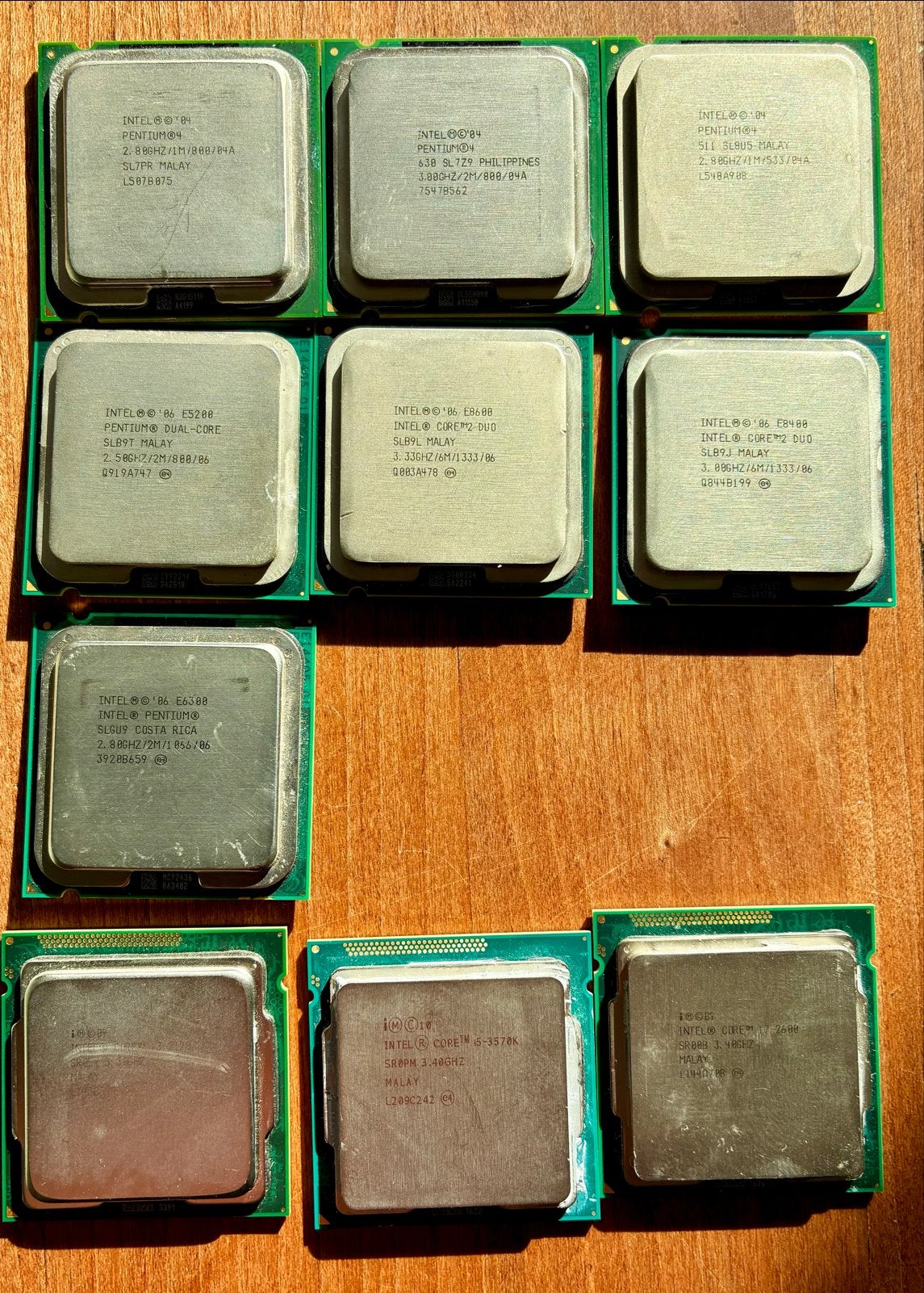 Diverse Intel CPU's: Pentium 4, Core 2 Duo, i5, i7, Ophalen of Verzenden, Gebruikt, 2-core, 3 tot 4 Ghz
