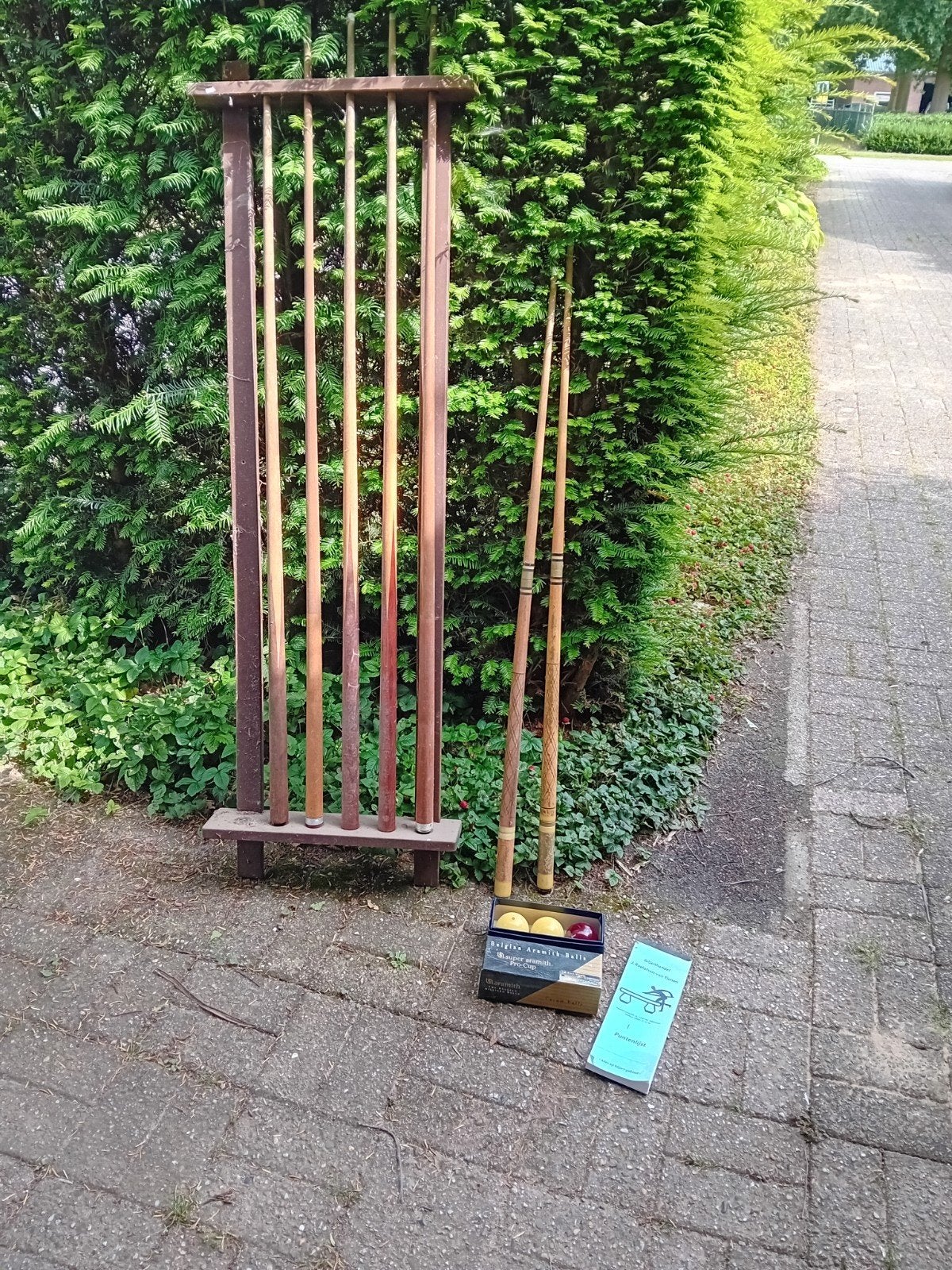 Biljartkeuen en ballen set met houder, Ophalen
