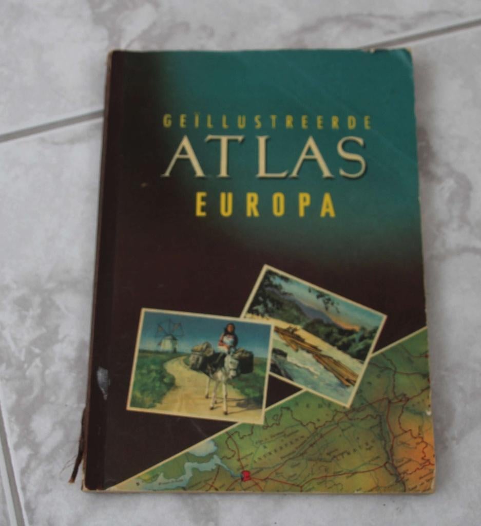 Geïllustreerde atlas Europa van Planta Margarine (1954), Ophalen of Verzenden, Gelezen, Planta Margarine, Plaatjesalbum