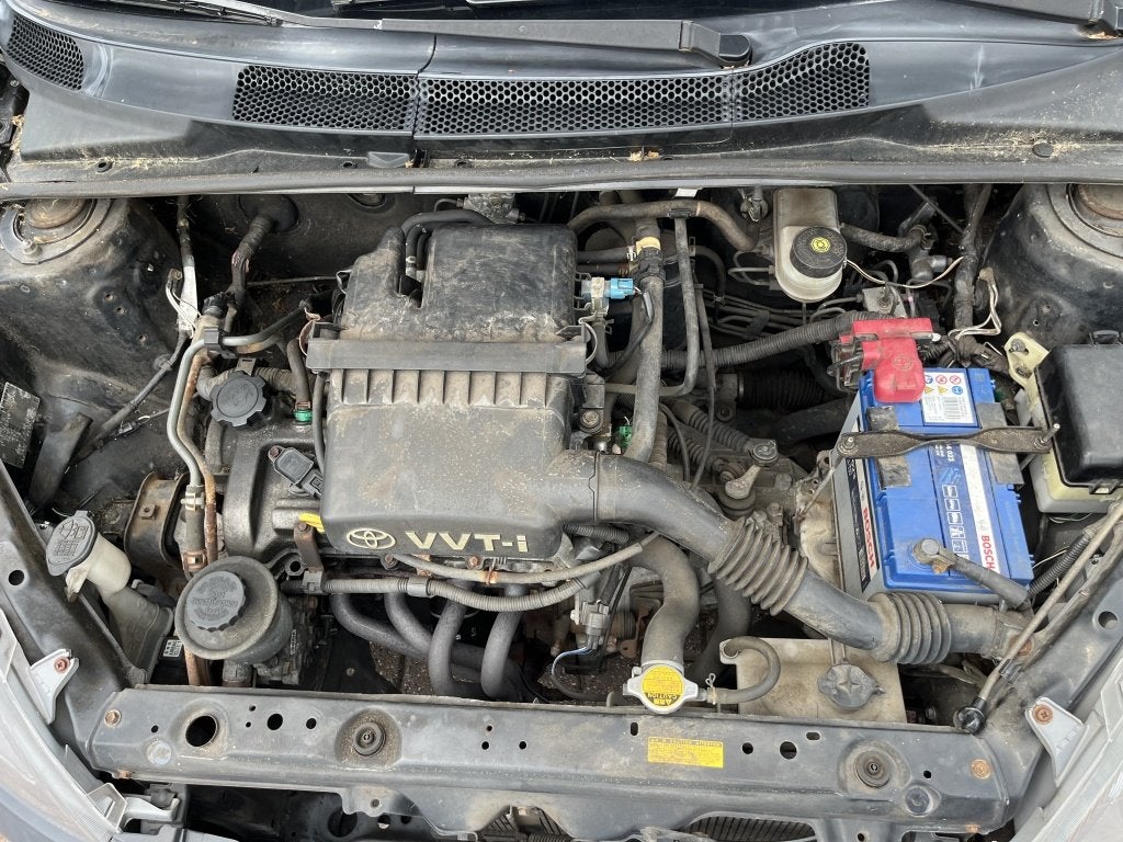 Toyota Yaris 1.0-16V VVT-i Terra| MET NIEUWE APK! (bj 2000), foto 9