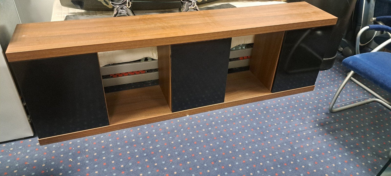 Mooi hang dressoir of wand kast, Ophalen, 150 tot 200 cm, Zo goed als nieuw, Minder dan 100 cm