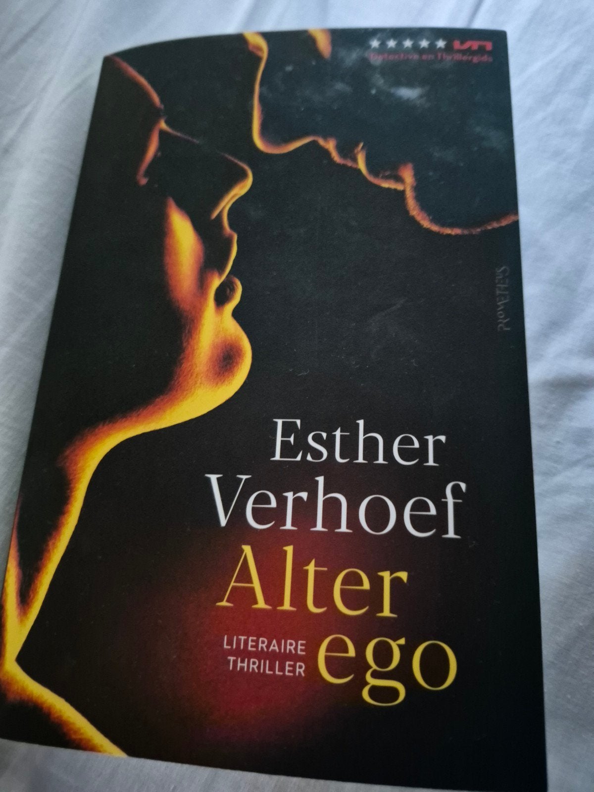 esther Verhoef - Alter ego, Boeken, Thrillers, Zo goed als nieuw, Nederland, Ophalen of Verzenden
