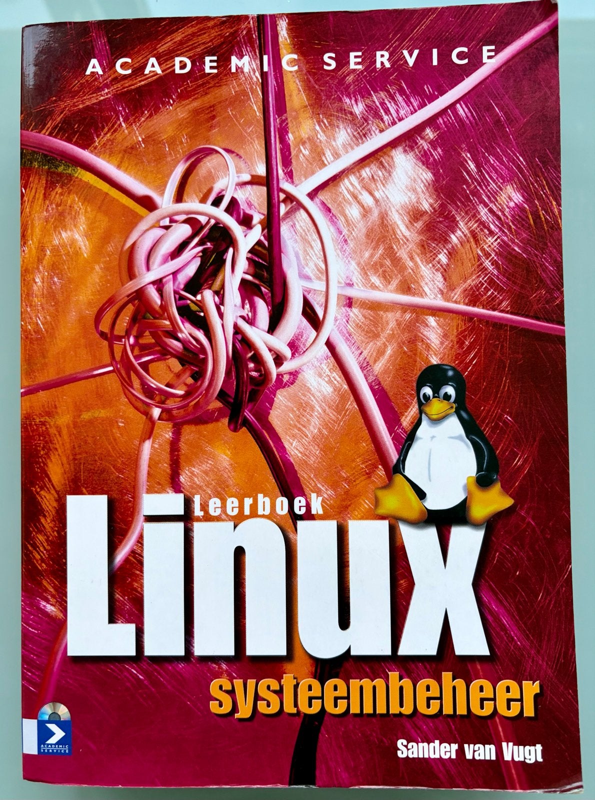 Leerboek Linux Systeembeheer - Inclusief CD-rom, Boeken, Informatica en Computer, Ophalen of Verzenden, Zo goed als nieuw, Besturingssystemen