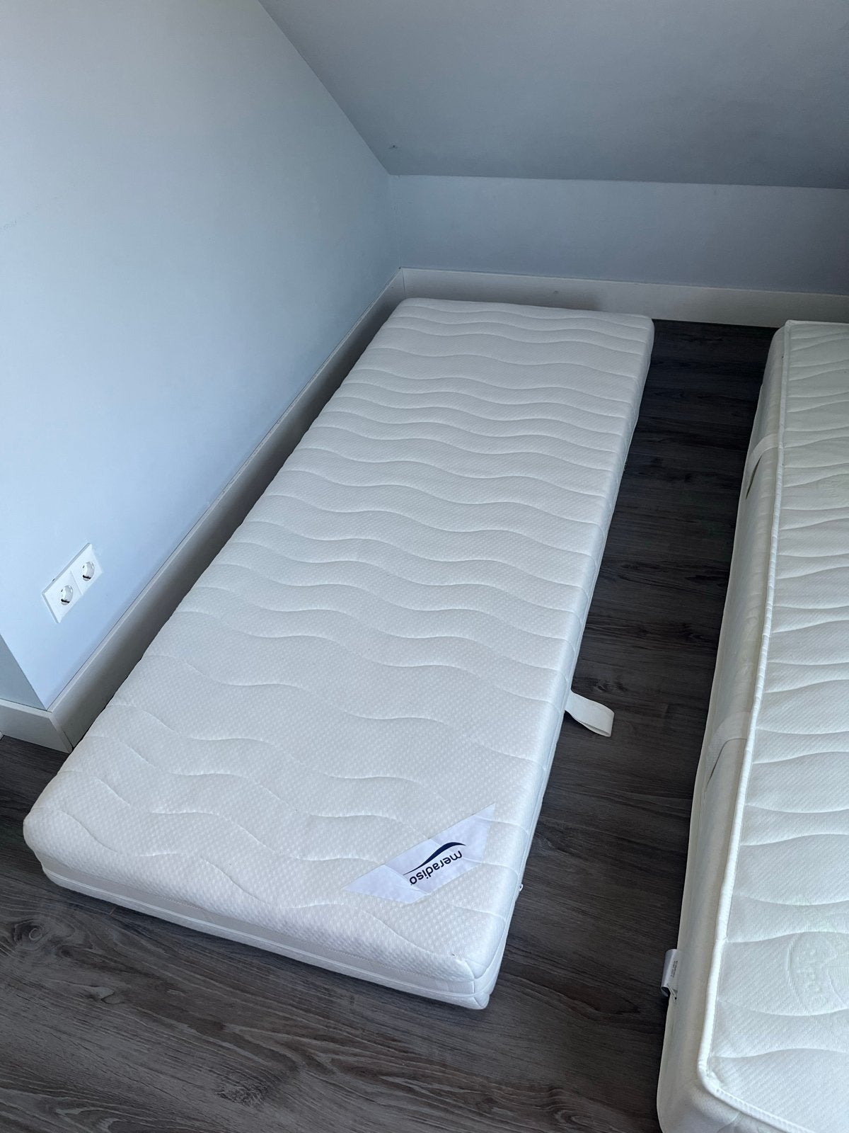 2 Meradiso matrassen 80x200 cm - Zgan, zonder vlekken, Ophalen, Eenpersoons, Zo goed als nieuw, 80 cm