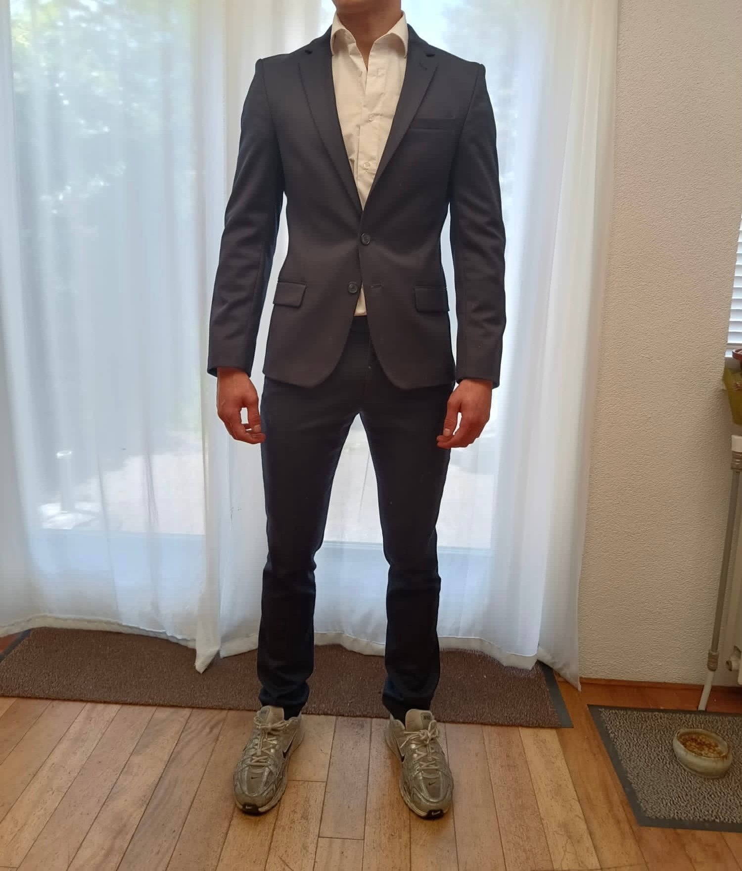 Voledig kokspak en bedieningspak hotelschool., Kleding | Heren, Ophalen, Zo goed als nieuw