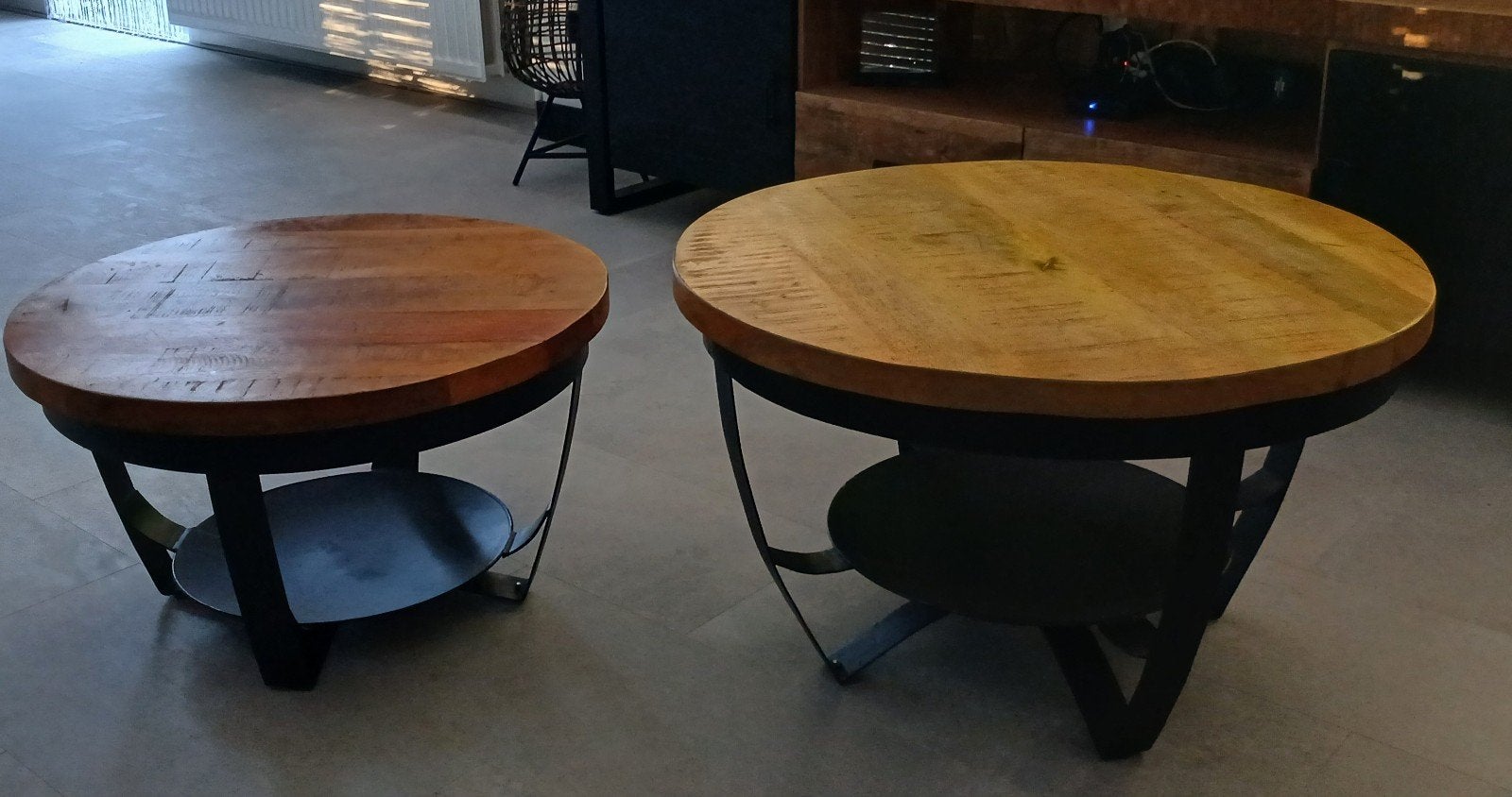 set ronde salon tafels mango hout met metaal, Ophalen, 50 tot 100 cm, Rond, 50 tot 100 cm