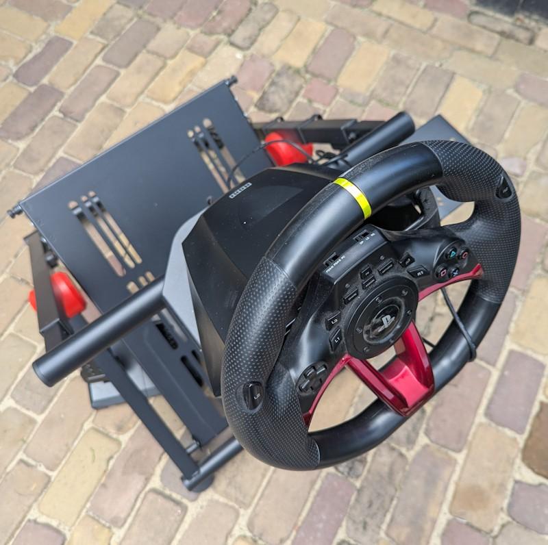 Hori Racing Wheel Apex Stuur en Pedalen incl.standaard, Spelcomputers en Games, Spelcomputers | Sony PlayStation Consoles | Accessoires