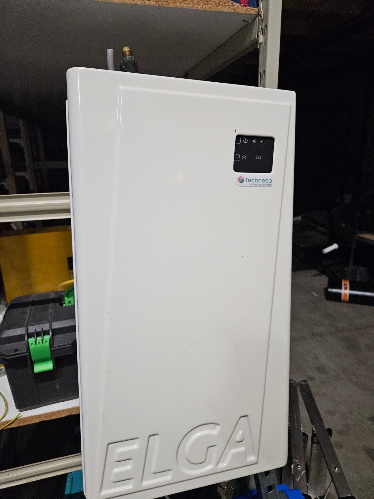 Techneco Elga Ace met Toshiba buitenunit, Ophalen