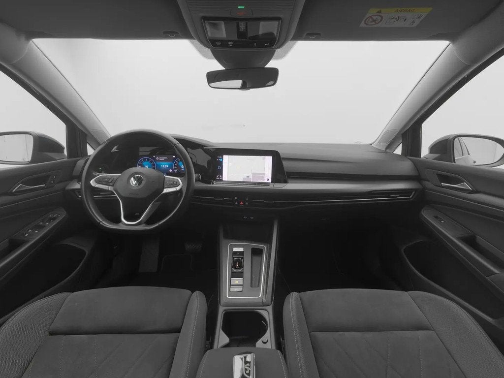 Volkswagen Golf € 23.700,00, Automaat, Stof, 4 cilinders, Blauw