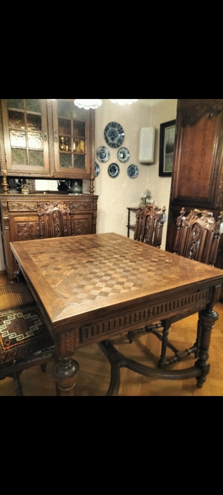 antieke eiken tafel en 6 bijpassende stoelen, Ophalen