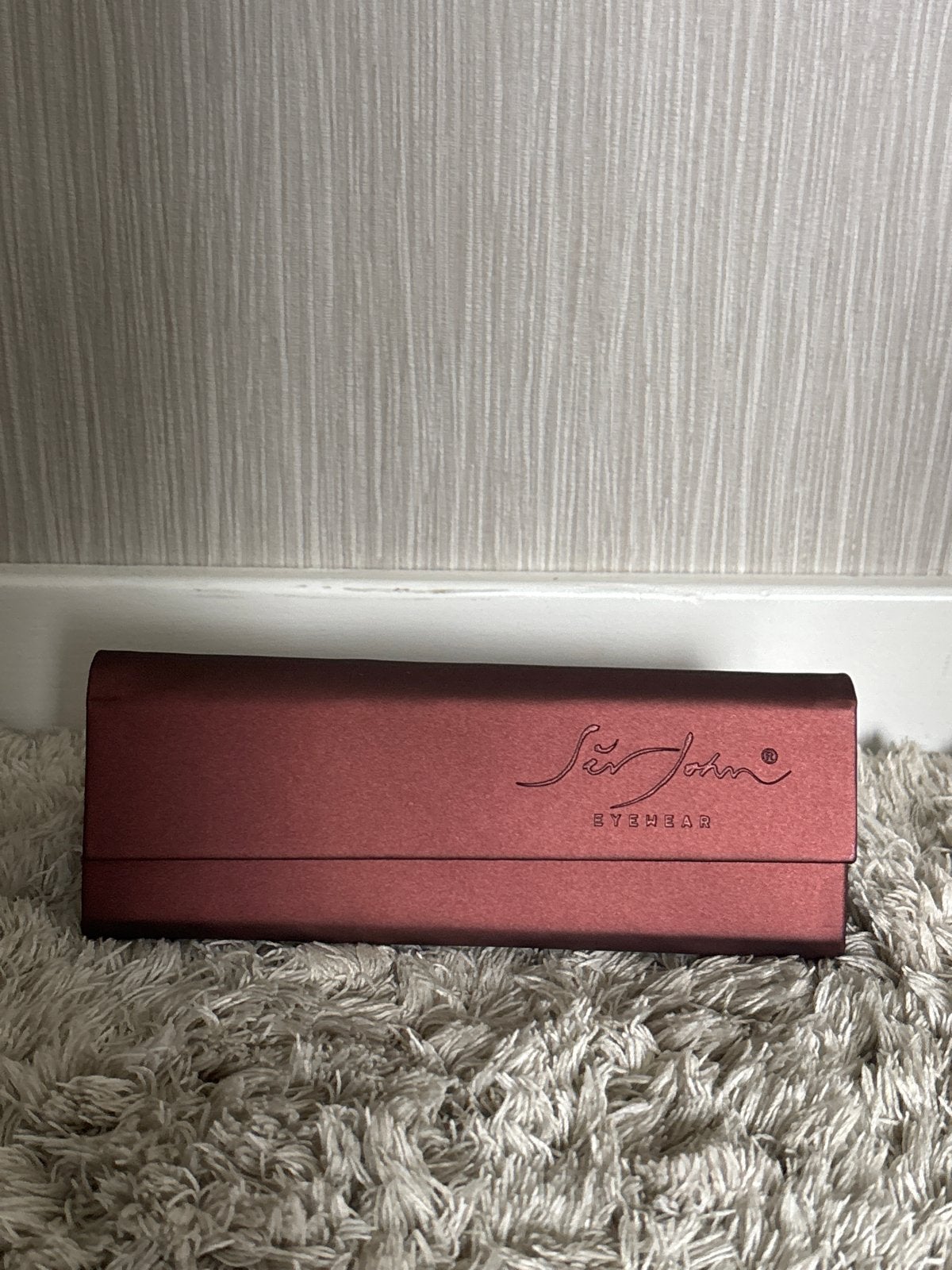 St. John Eyewear brillenkoker - Bordeauxrood, Overige merken, Nieuw, Ophalen of Verzenden, Rood