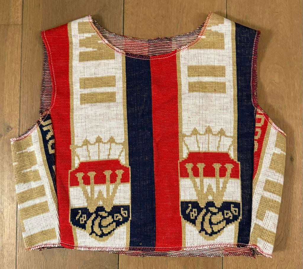 Willem II top, gemaakt van voetbalsjaal, maat S/M, Kleding | Dames, Ophalen of Verzenden, Zo goed als nieuw, Zonder mouw