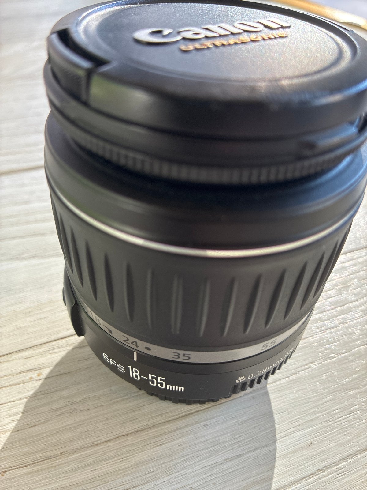 Canon EF-S 18-55mm f/3.5-5.6 Zoomlens, Audio, Tv en Foto, Fotografie | Lenzen en Objectieven, Gebruikt, Canon, Autofocus, Ophalen of Verzenden