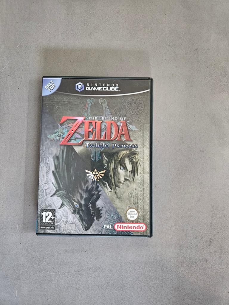 Zelda twilight princess lege hoes met handleiding, Avontuur en Actie, 1 speler, Ophalen of Verzenden, Zo goed als nieuw