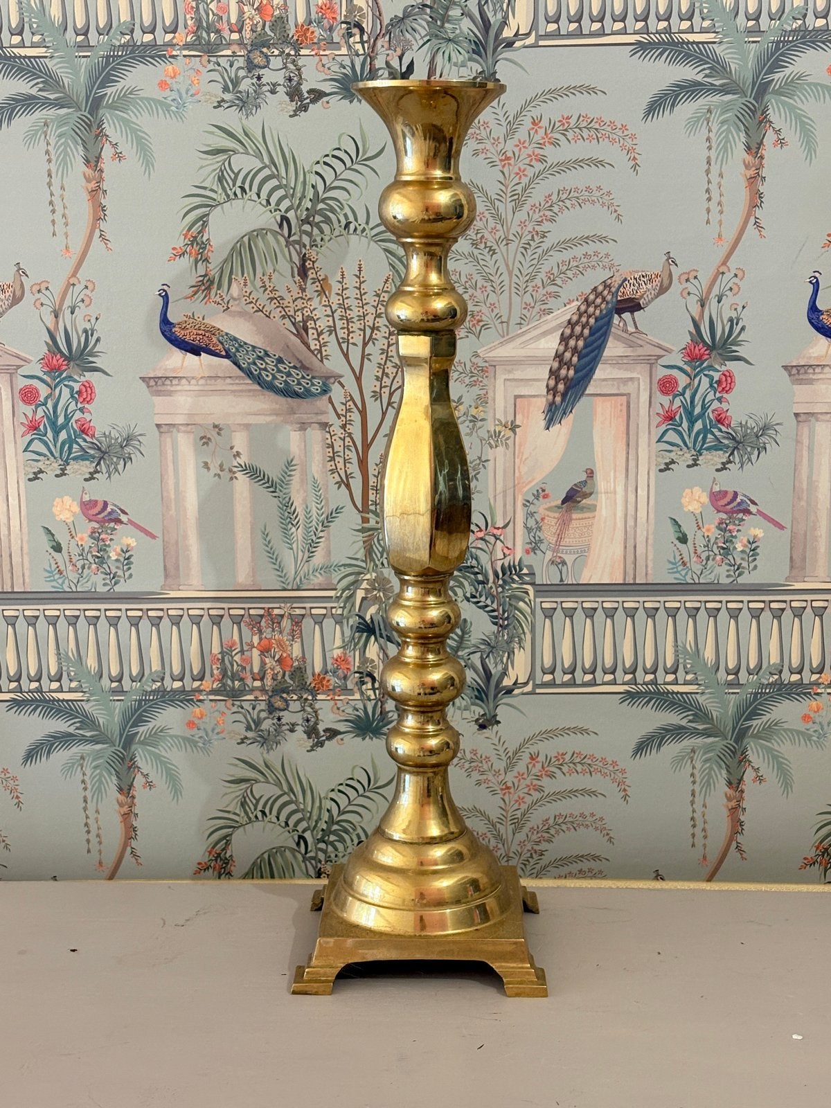 Grote Klassieke Baluster Kandelaar - Messing, 55 cm, Antiek en Kunst, Ophalen of Verzenden, Koper of Brons