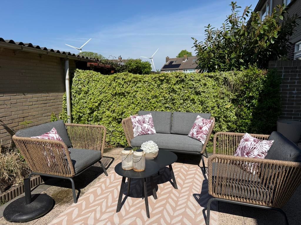 Tuinset intratuin, Tuin en Terras, Ophalen, Zo goed als nieuw