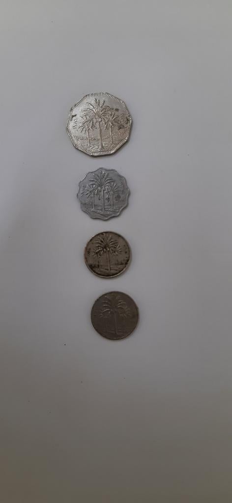 Iraakse munten - Set van 4 stuks, Postzegels en Munten, Munten | Azië, Setje, Midden-Oosten, Ophalen of Verzenden