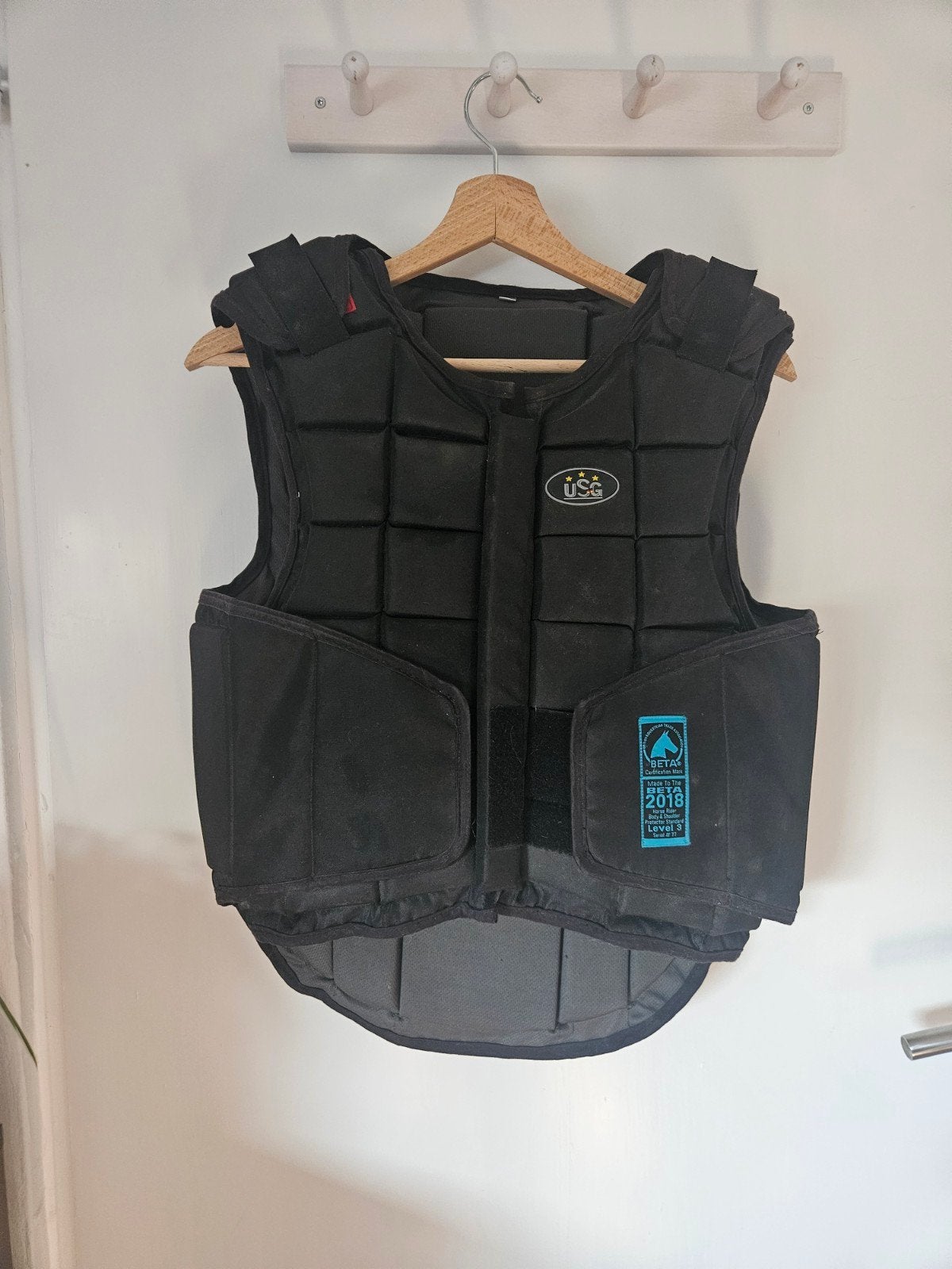 Bodyprotector, maat Medium, Bodyprotector, Ophalen, Zo goed als nieuw