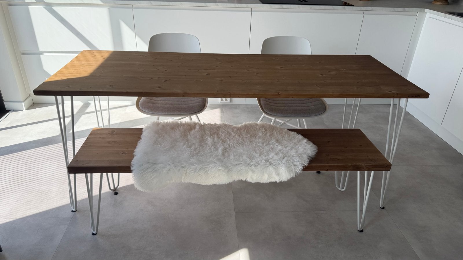 Houten eettafel en bankje van Allon Dery, Ophalen, Gebruikt, 50 tot 100 cm, Vijf personen of meer