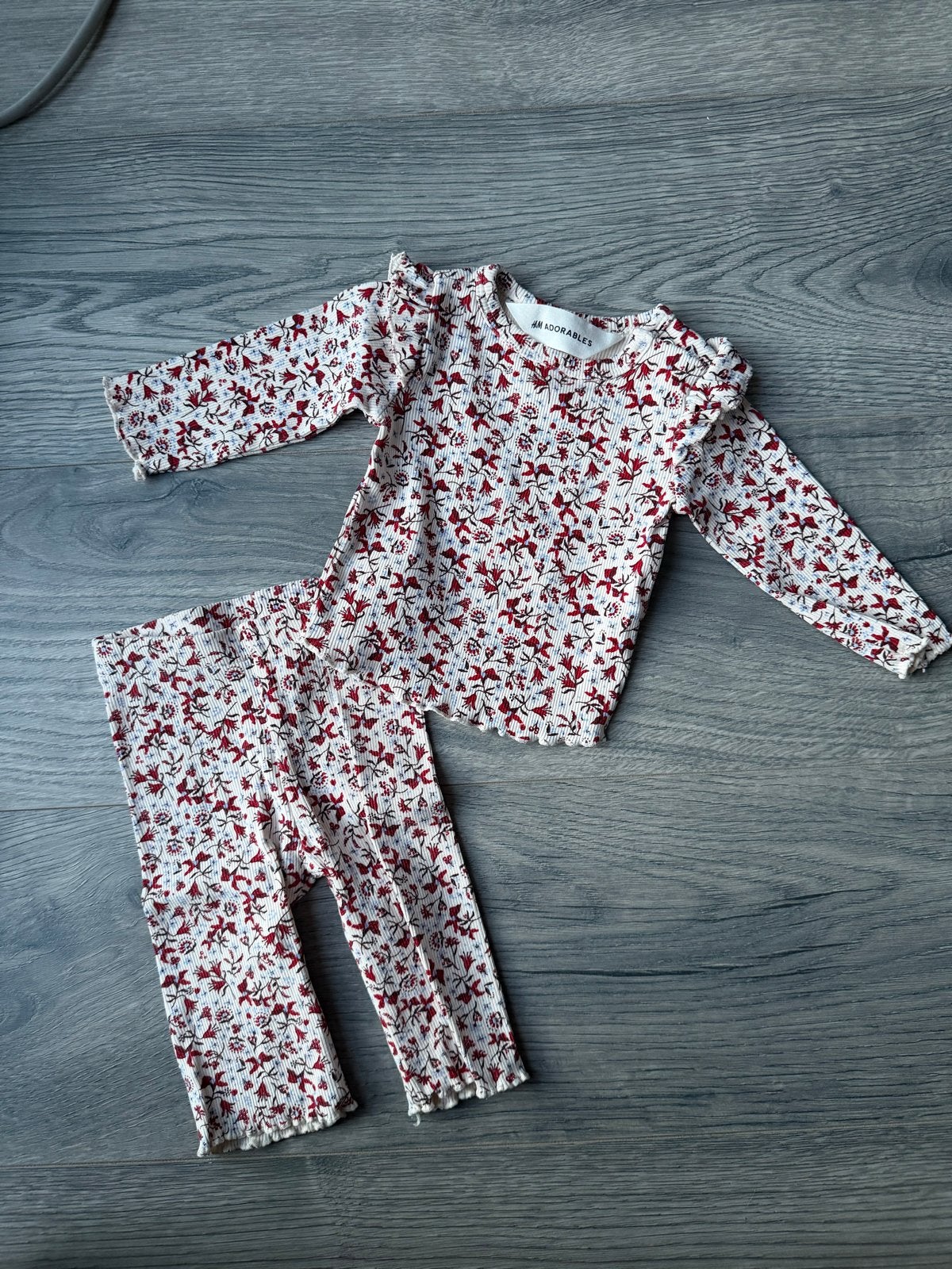 H&M Adorables setje bloemenprint maat 56, Kinderen en Baby's, Babykleding | Overige, Ophalen of Verzenden, Zo goed als nieuw, Meisje
