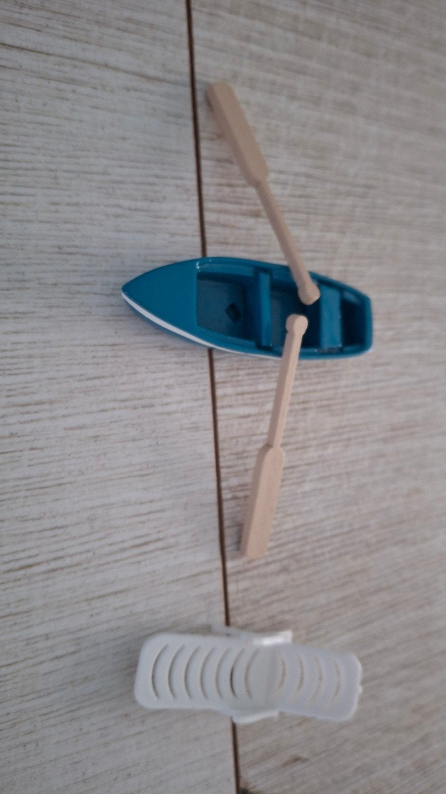 Droomdeurtje tuinstoel en roeiboot miniatuur, Kinderen en Baby's, Ophalen of Verzenden, Zo goed als nieuw