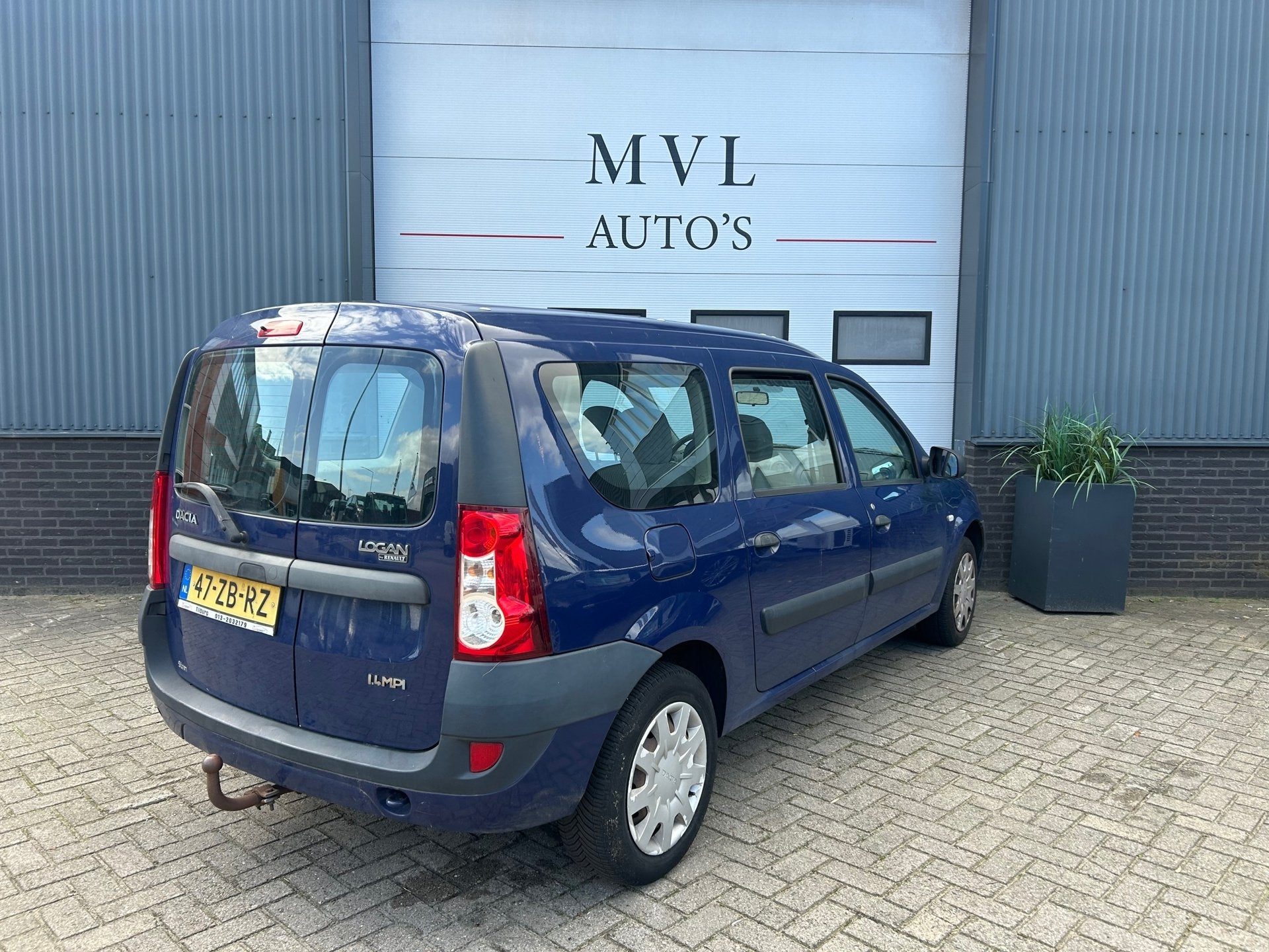 Dacia Logan MCV 1.4 Ambiance, Auto's, Gebruikt, 4 cilinders, Blauw, 620 kg