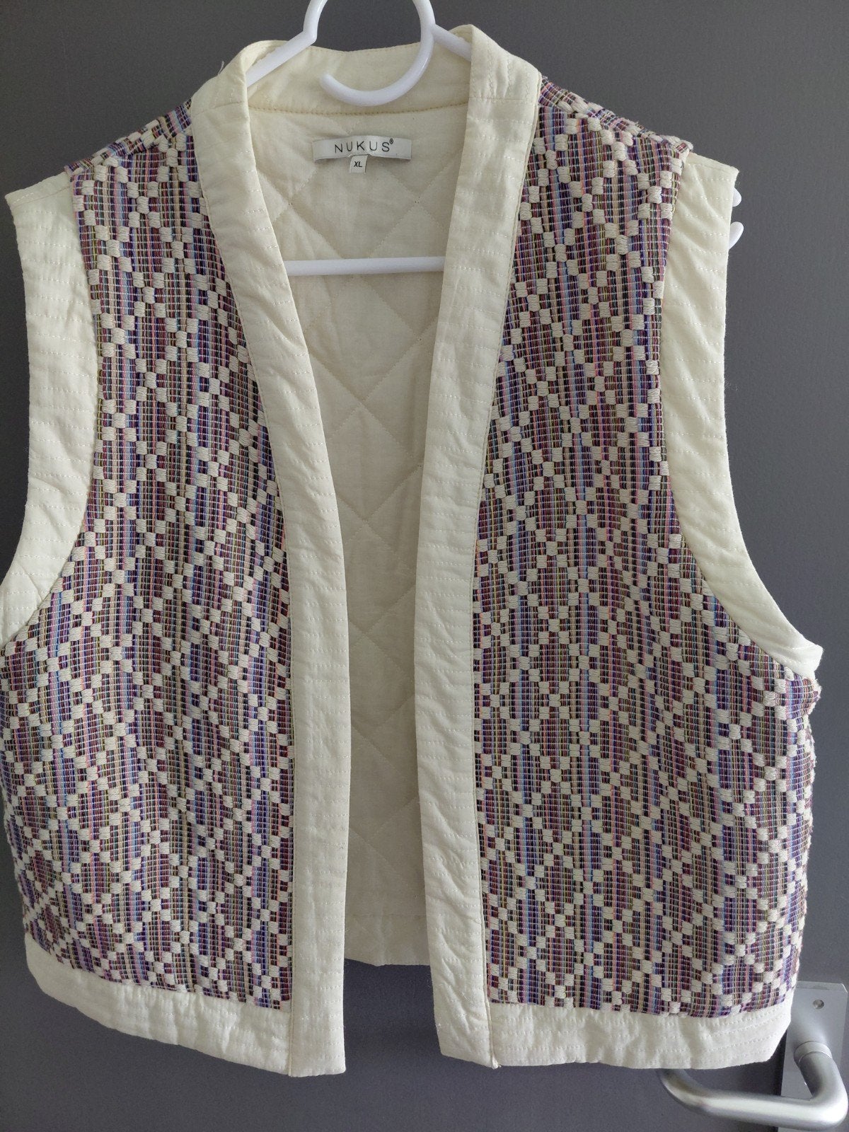 Super leuk gilet van Nukus, maat XL, Kleding | Dames, Beige, Maat 46/48 (XL) of groter, Ophalen of Verzenden, Zo goed als nieuw
