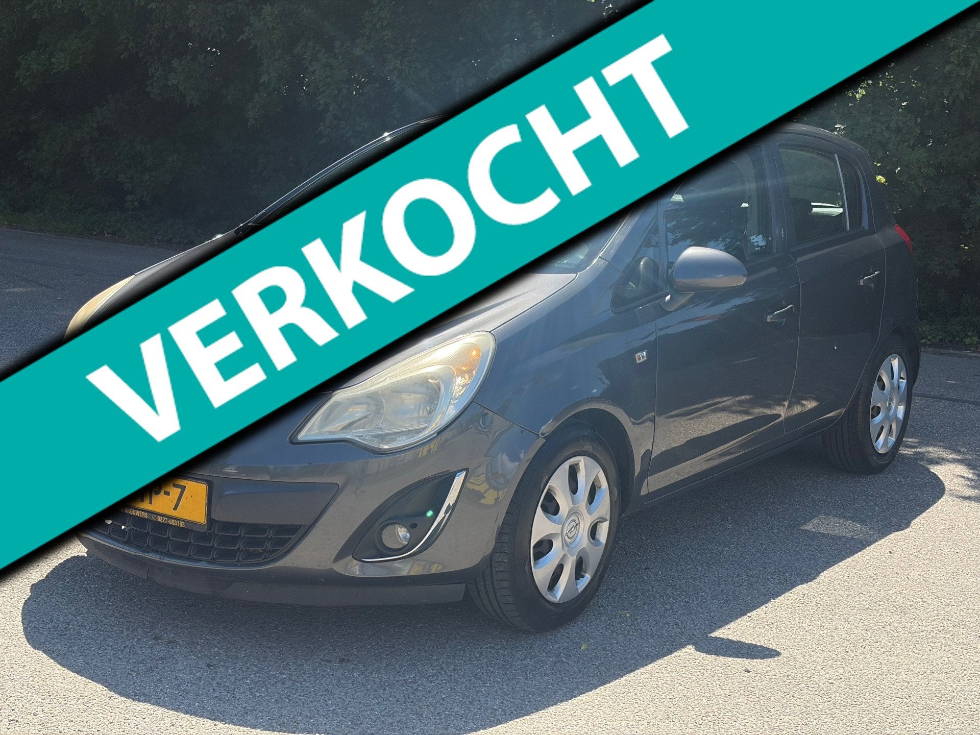 Opel Corsa 1.2-16V Anniversary Edition Airco! APK 1-2027! NA, Auto's, Voorwielaandrijving, Euro 5, Gebruikt, Zwart