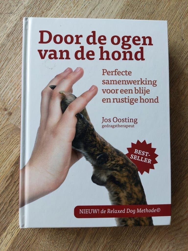 DOOR DE OGEN VAN DE HOND, JOS OOSTING, I.Z.G.ST., Boeken, Honden, Jos Oosting, Ophalen of Verzenden, Zo goed als nieuw