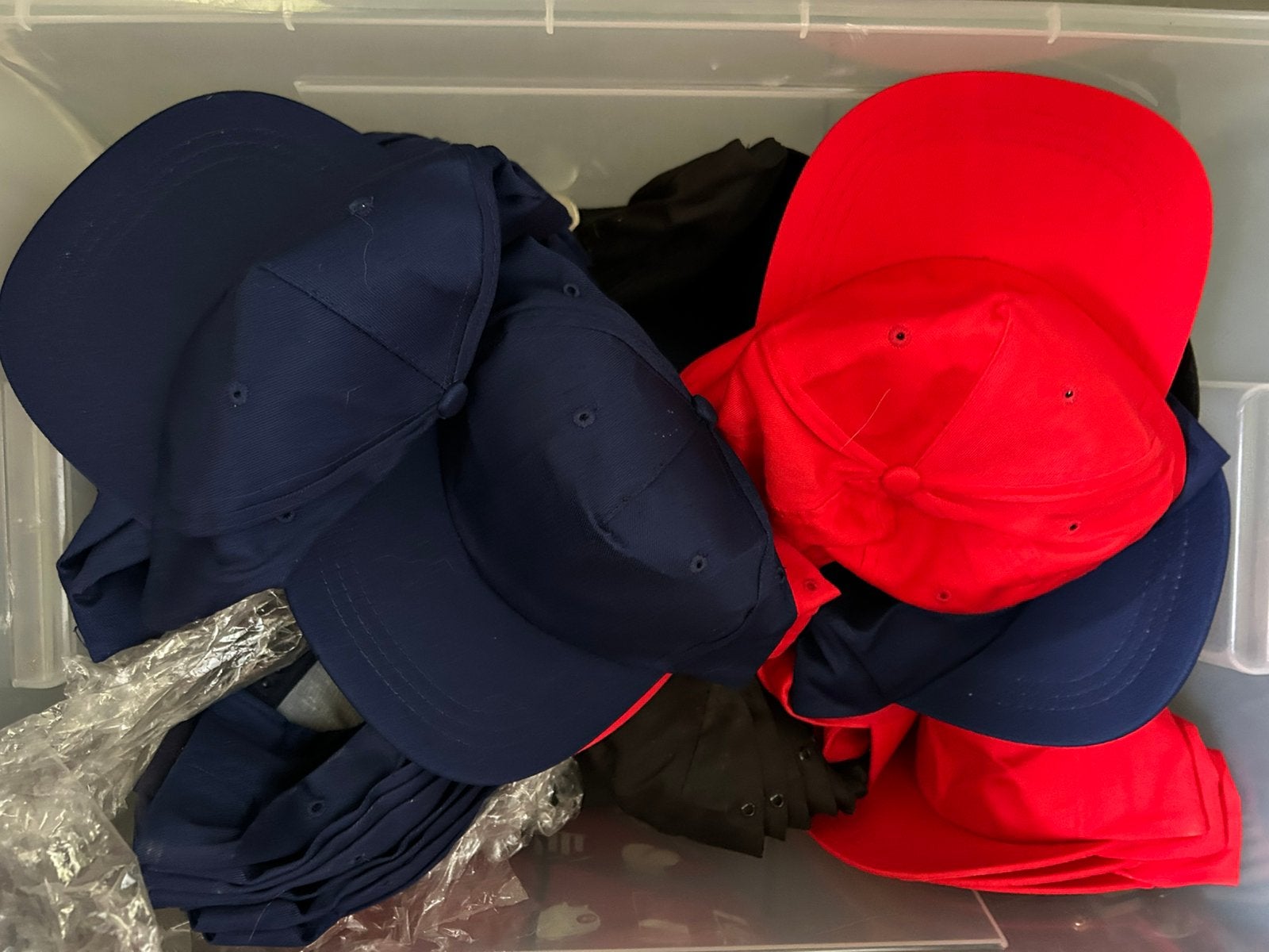 Ongeveer 50 effen petten, Kleding | Heren, Ophalen, Nieuw, 57 cm (M, 7⅛ inch) of minder, Pet