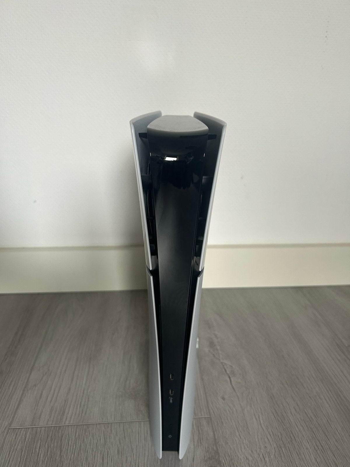 Playstation 5 Slim 1 TB , 2 Controllers - Zo goed als nieuw, Ophalen, Zo goed als nieuw, Playstation 5 Digital