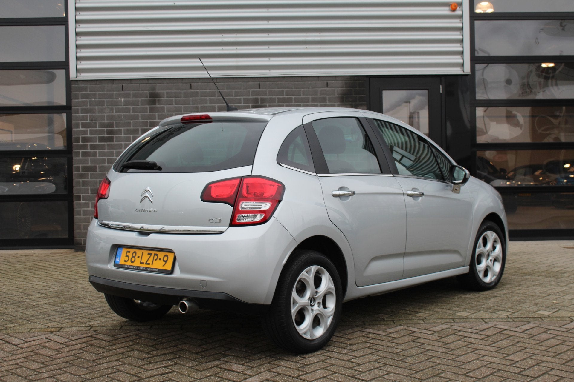Citroën C3 1.6 VTi Exclusive / Climate / Cruise / N.A.P., Auto's, Gebruikt, Met garantie (alle), 49 €/maand, Bedrijf