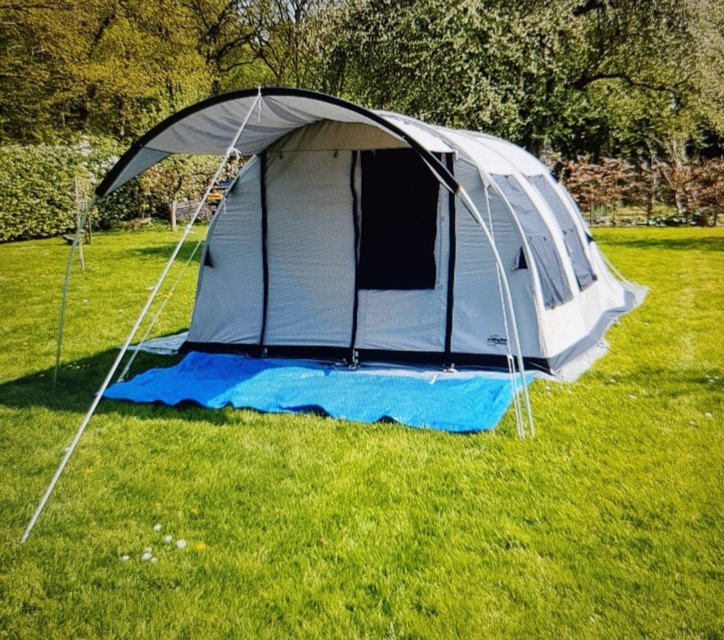 Vrijbuiter Outdoor Tannon 320 - 4-persoons bungalowtent, Caravans en Kamperen, Ophalen, Gebruikt, Tot en met 4