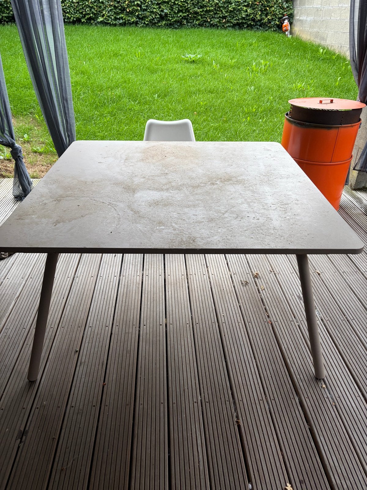 Femob tafel - Moderne eco design tuintafel, Tuin en Terras, Ophalen of Verzenden, Gebruikt, Rechthoekig, Overige materialen