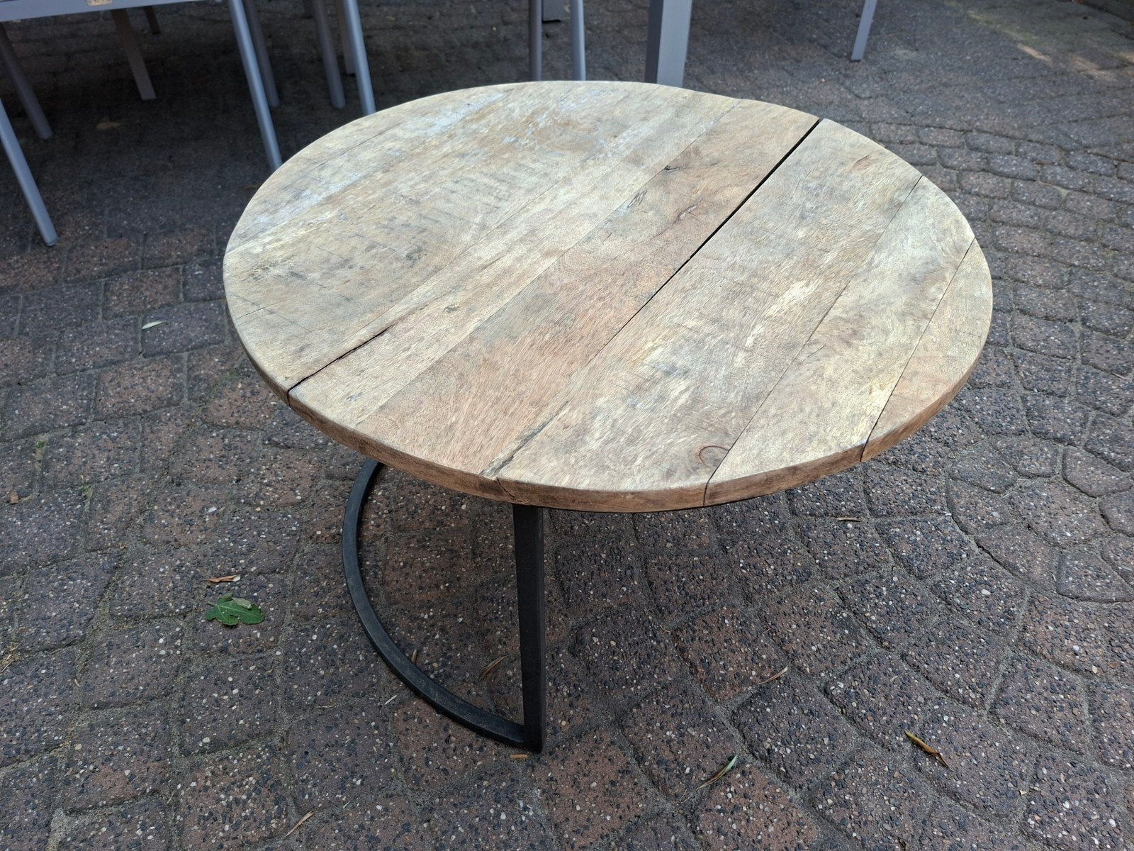Ronde salontafel met houten blad en metalen onderstel, Ophalen, Gebruikt, Teakhout, Rond